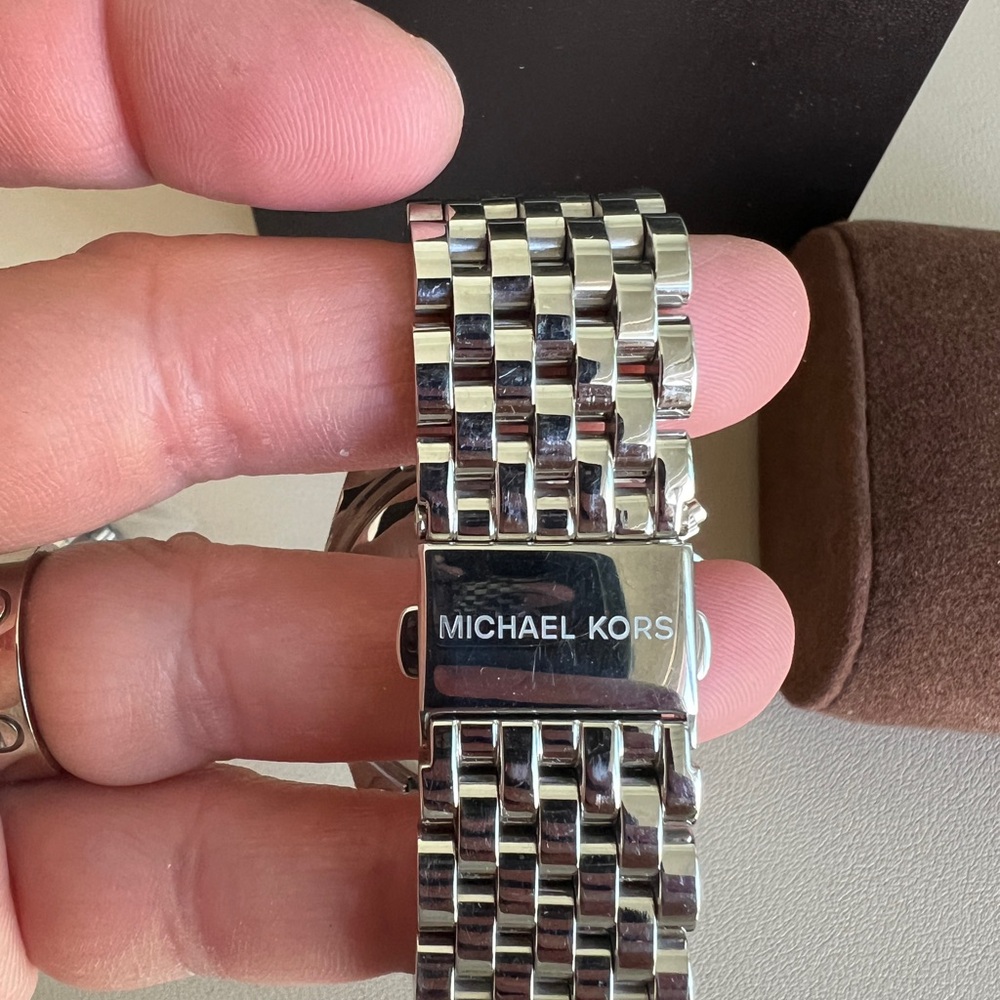 Michael Kors MK-5834 Unisex Chronograph Stainless Steel CZ - Picture 6 of 6